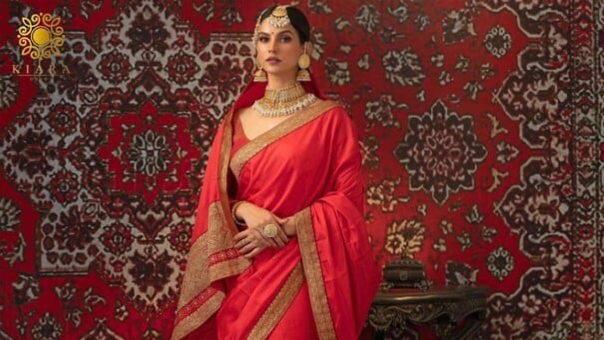 Importance of red saree on Karwa Chauth